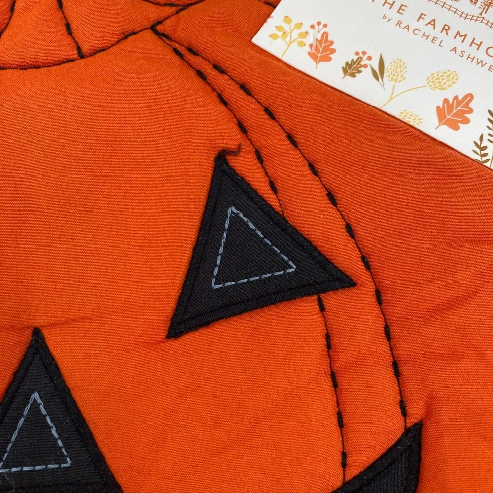 Rachel Ashwell Placemats (4) Orange Pumpkin Jack O Lantern Halloween Quilted